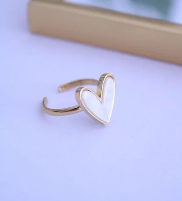 Anillo corazón blanco
